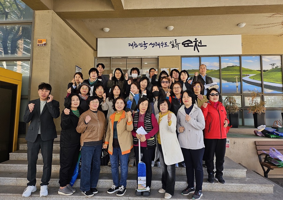 "통장부터 먼저" 지역 봉사 실천하는 왕조2동 통장협의회